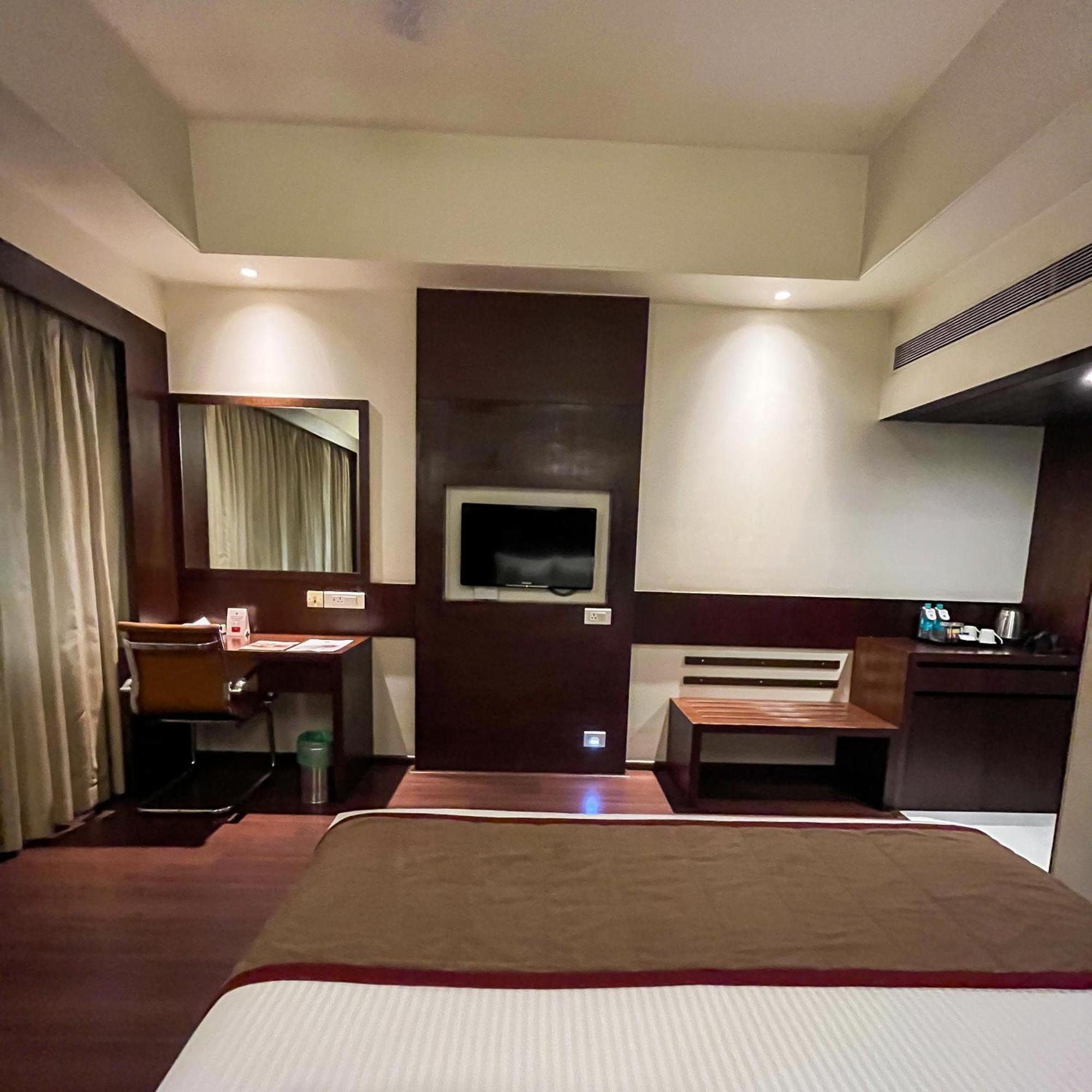 Ramee Panchshil Hotel Kolhapur Bagian luar foto