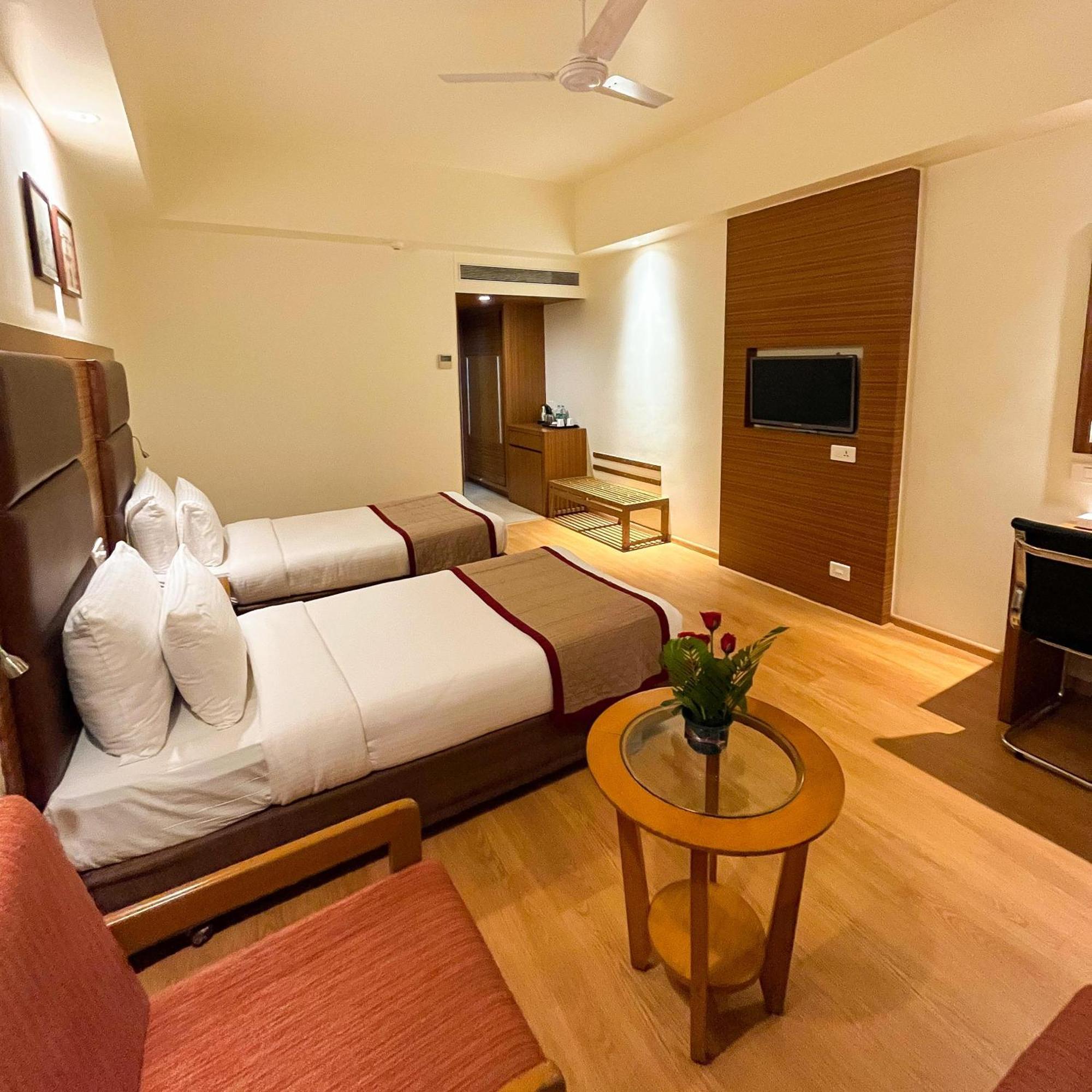 Ramee Panchshil Hotel Kolhapur Bagian luar foto