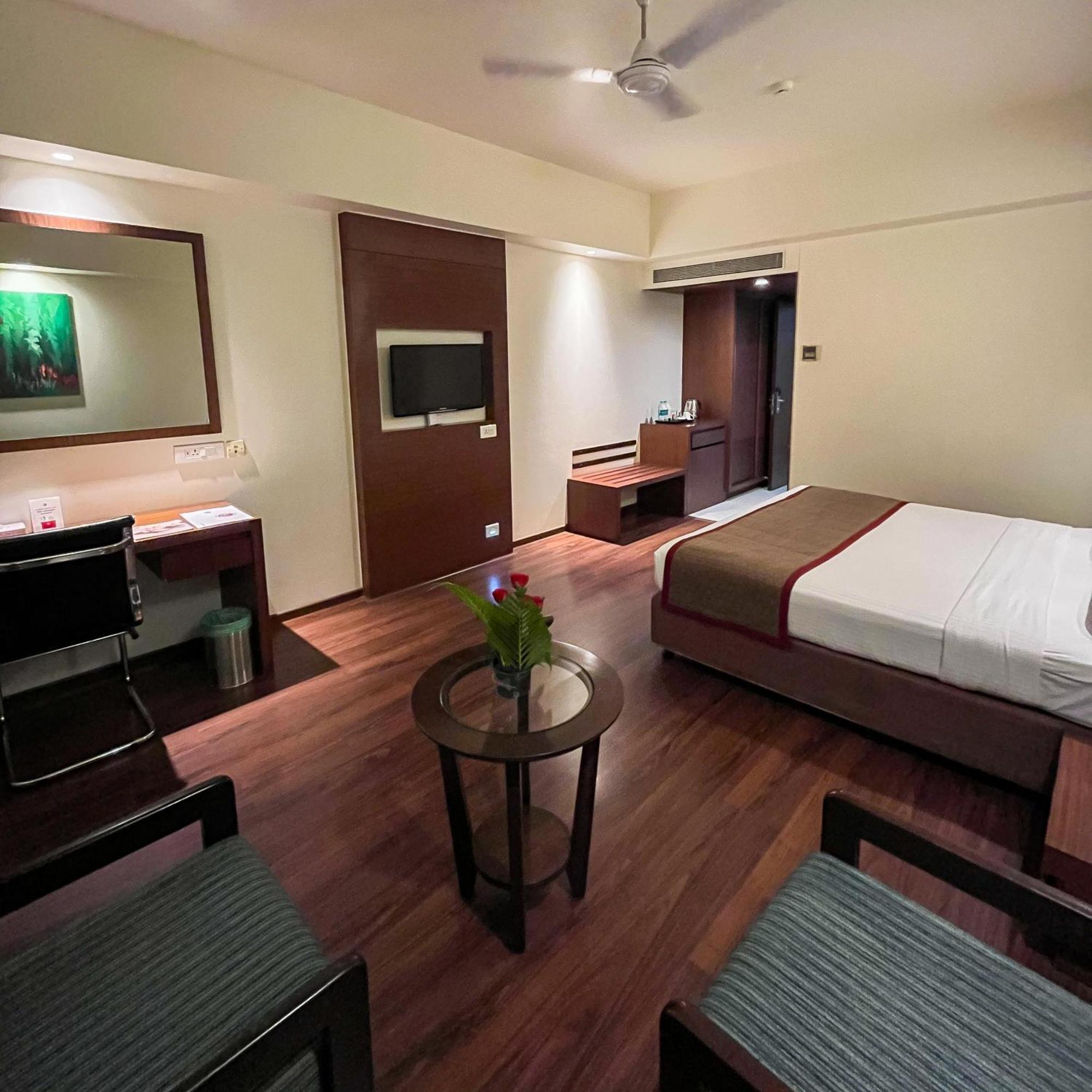 Ramee Panchshil Hotel Kolhapur Bagian luar foto