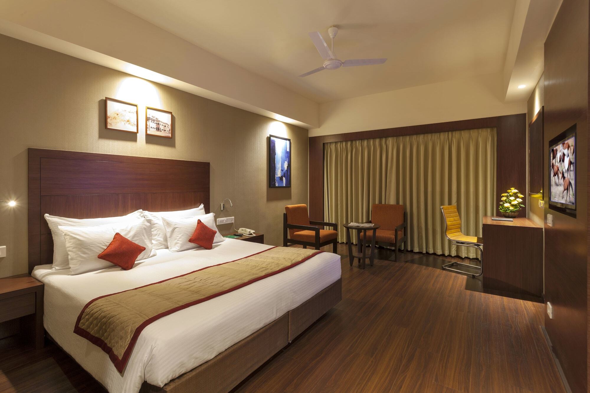 Ramee Panchshil Hotel Kolhapur Bagian luar foto