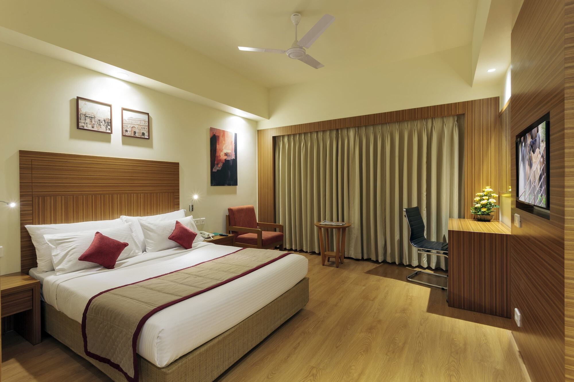 Ramee Panchshil Hotel Kolhapur Bagian luar foto